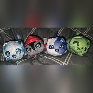 Four Aphmau Meemeows